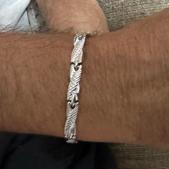 Titanium Men’s or Women's Bright Shiny Silver Hematite Bracelet 8” x 6mm… - Picture 1 of 5